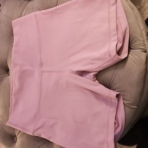 Lululemon Light Purple Bike Shorts. Size 14 Adjustable Drawstring